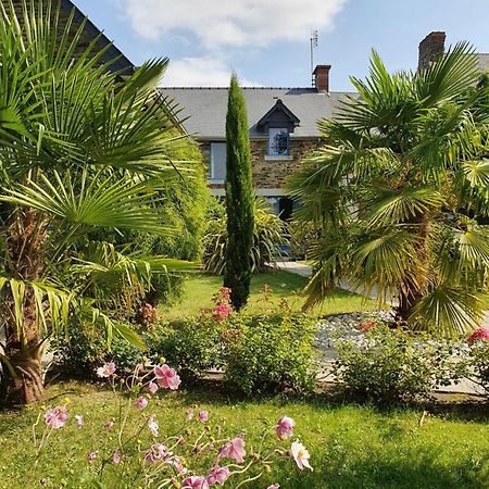 Bed and Breakfast La Bastide Du Moulin - Mont St Michel Moidrey Экстерьер фото