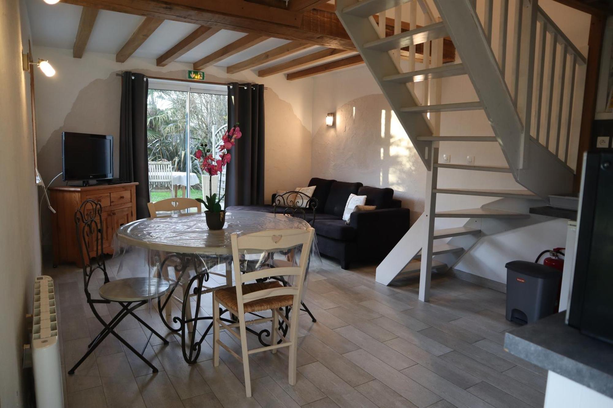 Bed and Breakfast La Bastide Du Moulin - Mont St Michel Moidrey Экстерьер фото